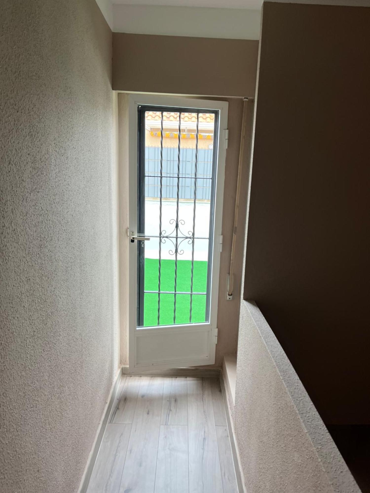 Villa Nadiya App Pool, Parking Torrevieja Ngoại thất bức ảnh